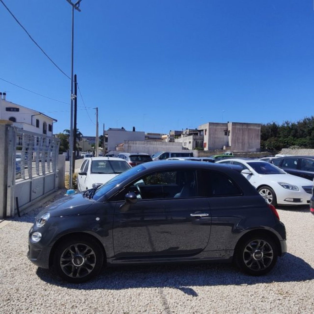 Fiat 500 1.0 Hybrid Connect (2)