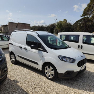 Ford Transit Courier 1.5 TDCi 75CV  Trend (2)