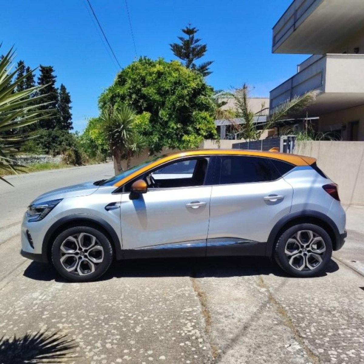 Renault Captur TCe 100 CV GPL FAP Intens (2)