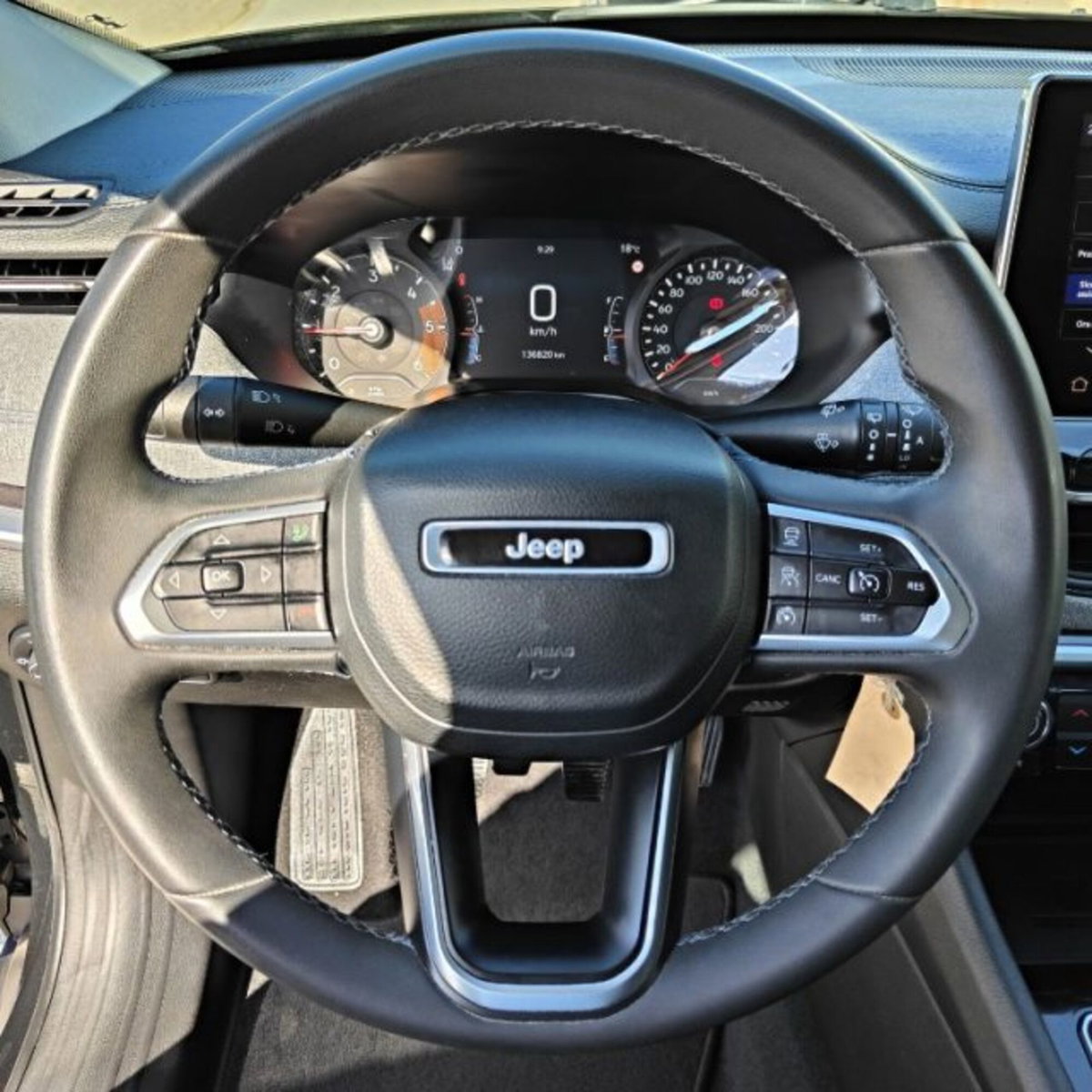 Jeep Compass 1.6 Multijet II 2WD Business (12)
