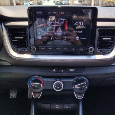 Kia Stonic 1.0 T-GDi 100 CV MHEV iMT Style (7)