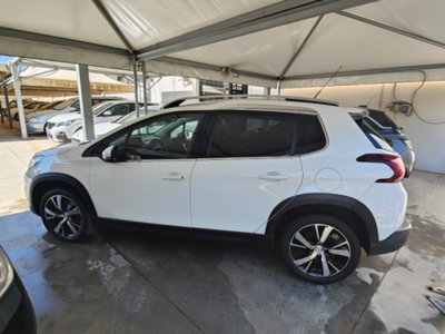 Peugeot 2008 120 S&S Allure (3)