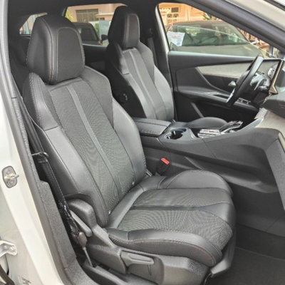 Peugeot 3008 BlueHDi 130 S&S EAT8 GT (7)