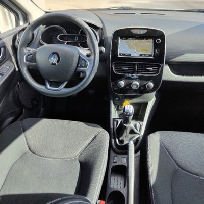 Renault Clio TCe 12V 90 CV GPL 5 porte Business (7)