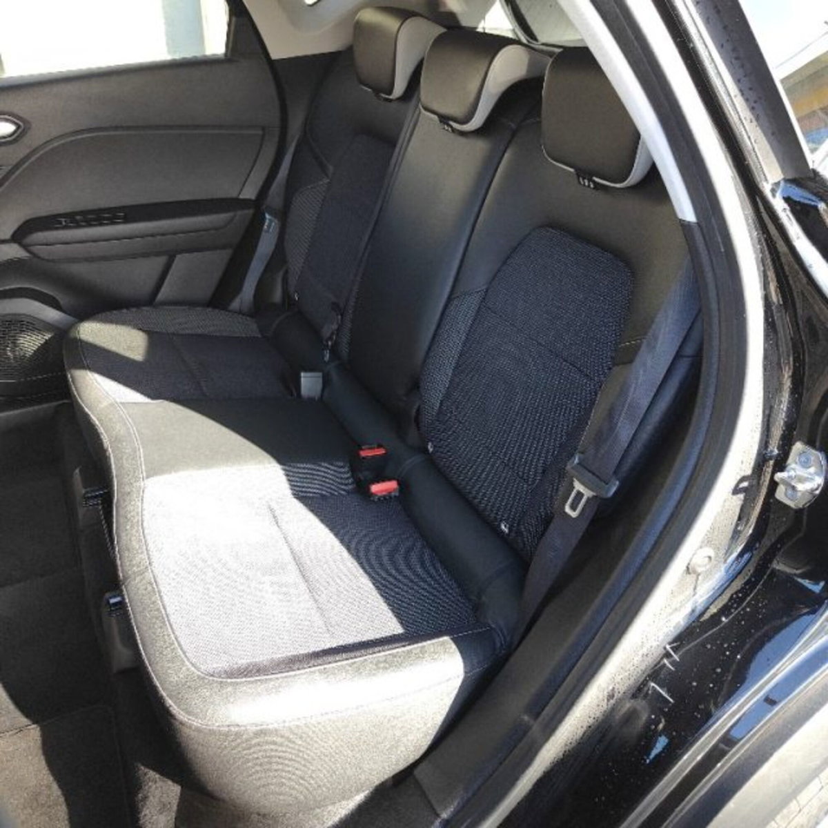 Renault Captur TCe 100 CV GPL FAP Intens (4)