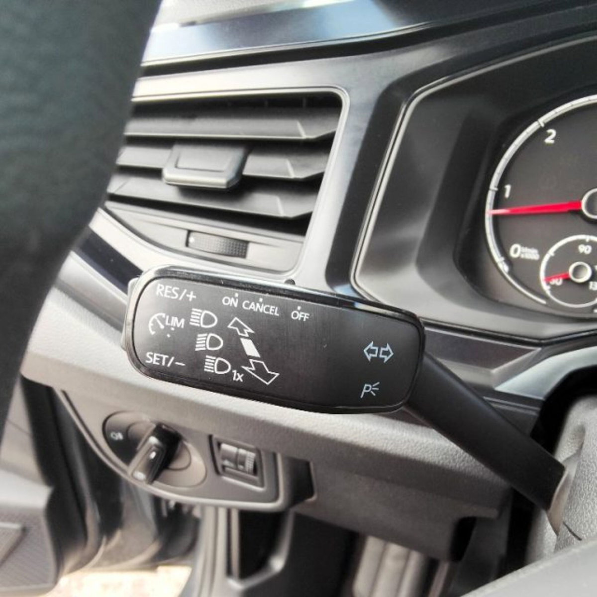 Volkswagen Polo 1.6 TDI 5p. Trendline BlueMotion Technology (9)