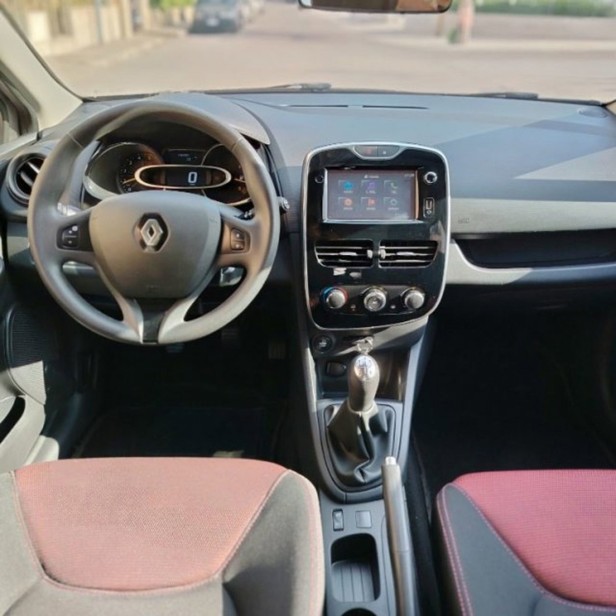 Renault Clio Sporter 1.5 dCi 8V 75CV Wave (6)