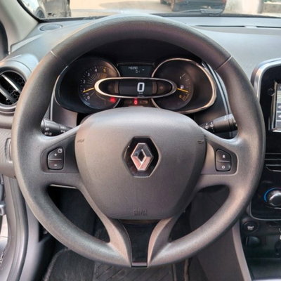 Renault Clio Sporter 1.5 dCi 8V 75CV Wave (9)