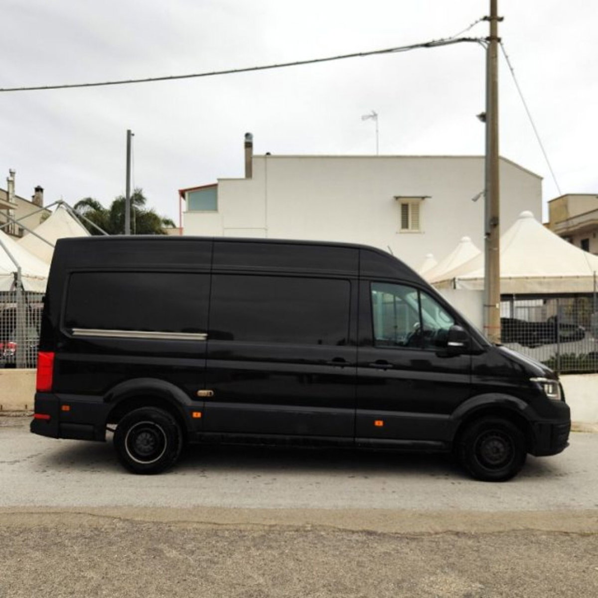 Volkswagen Veicoli Commerciali Crafter Furgone 30 2.0 TDI 140CV PM-TA Furgone Logistic (2)