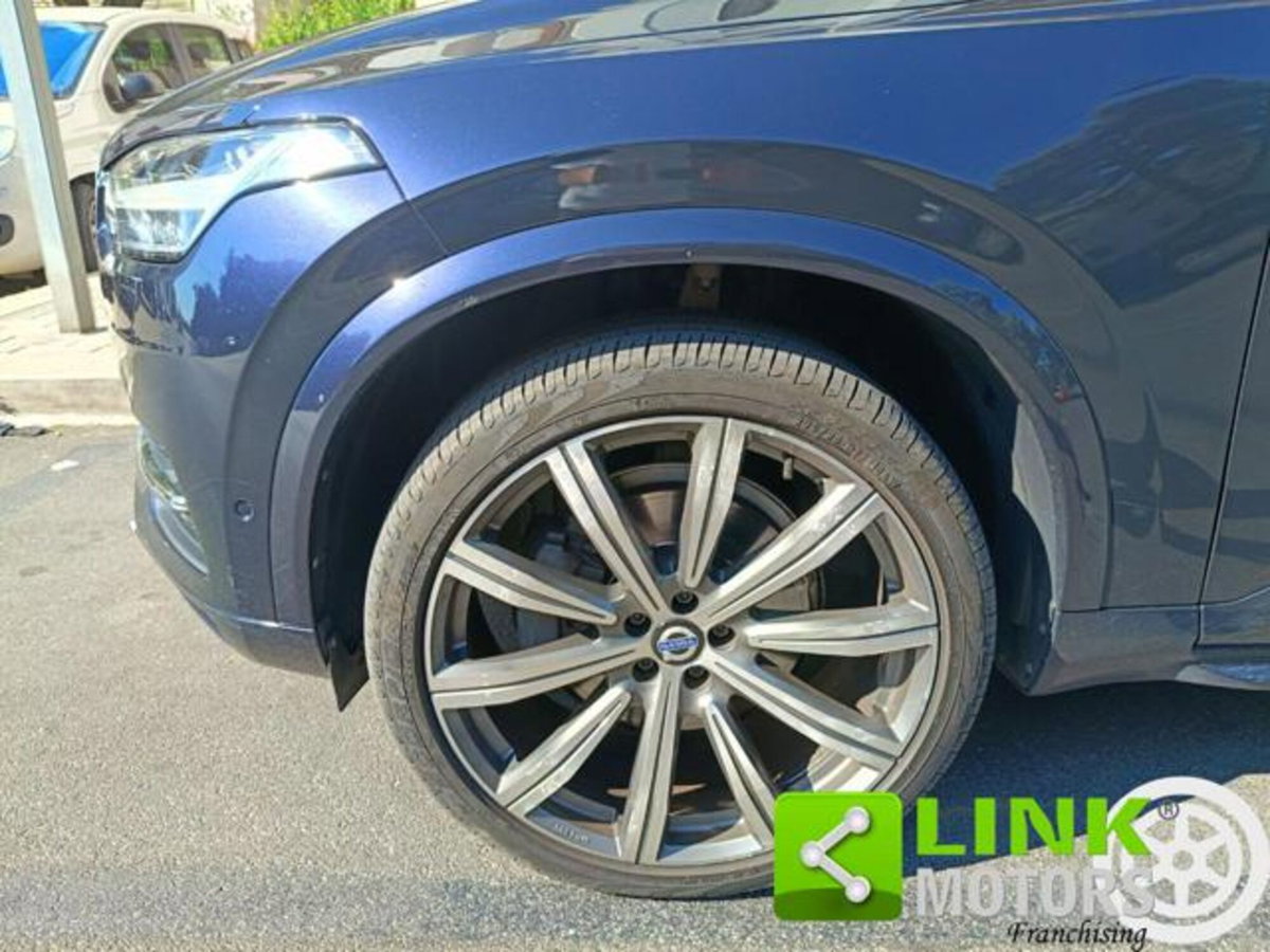 Volvo XC90 D5 AWD Geartronic Inscription (17)