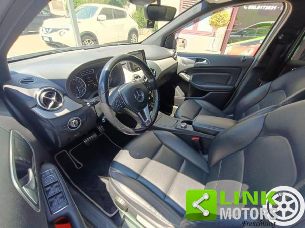 Mercedes-Benz Classe B 200 CDI BlueEFFICIENCY Premium (15)