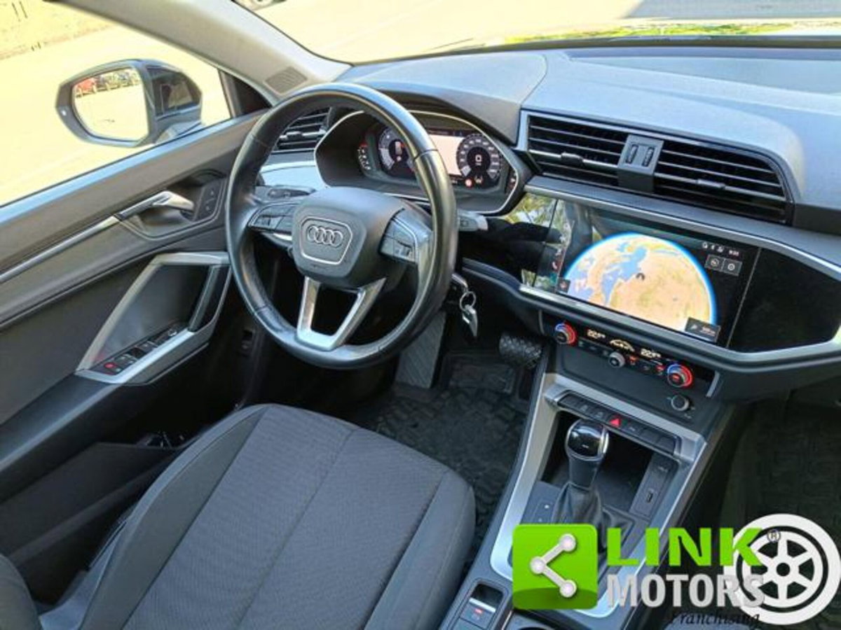 Audi Q3 35 TDI quattro S tronic Business (4)