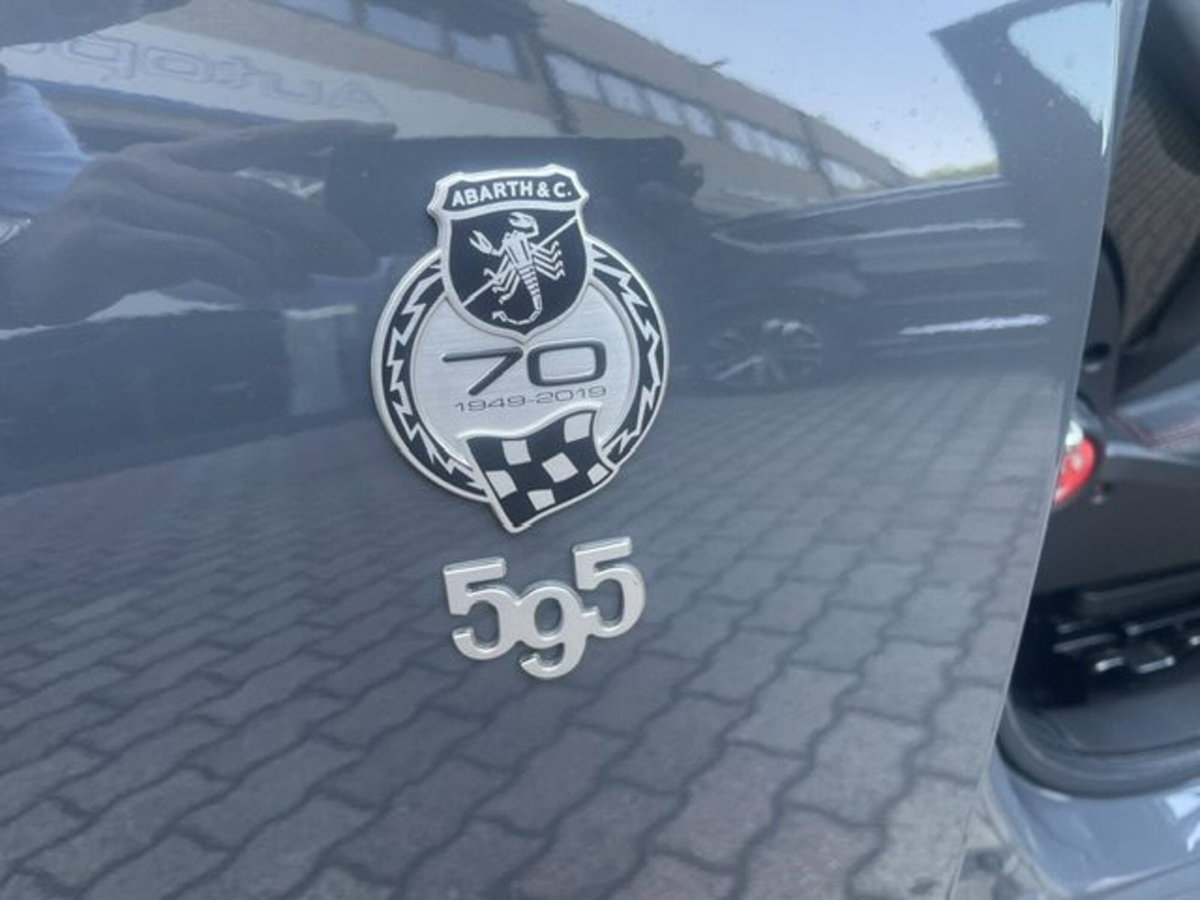 Abarth 595 Cabrio 595 C 1.4 Turbo T-Jet 180 CV Esseesse (10)