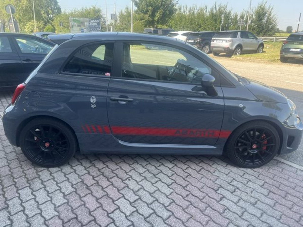 Abarth 595 Cabrio 595 C 1.4 Turbo T-Jet 180 CV Esseesse (3)