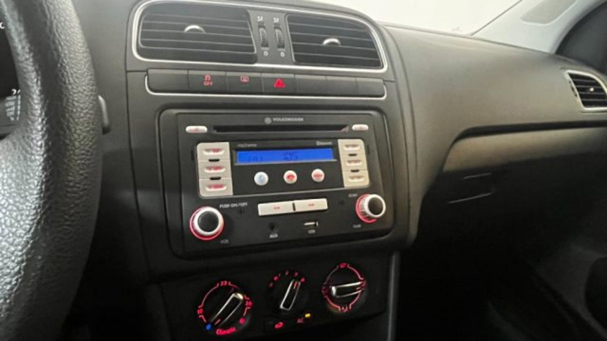 Volkswagen Polo 1.6 TDI DPF 5 porte Comf. BlueMotion Technology (10)