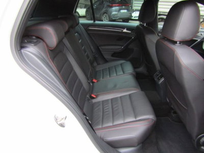 Volkswagen Golf GTI Performance 2.0 TSI DSG 5p. BlueMotion Technology (12)