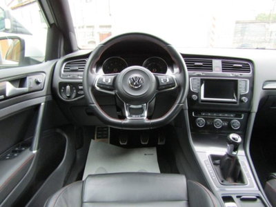 Volkswagen Golf GTI Performance 2.0 TSI DSG 5p. BlueMotion Technology (17)