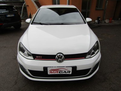 Volkswagen Golf GTI Performance 2.0 TSI DSG 5p. BlueMotion Technology (2)