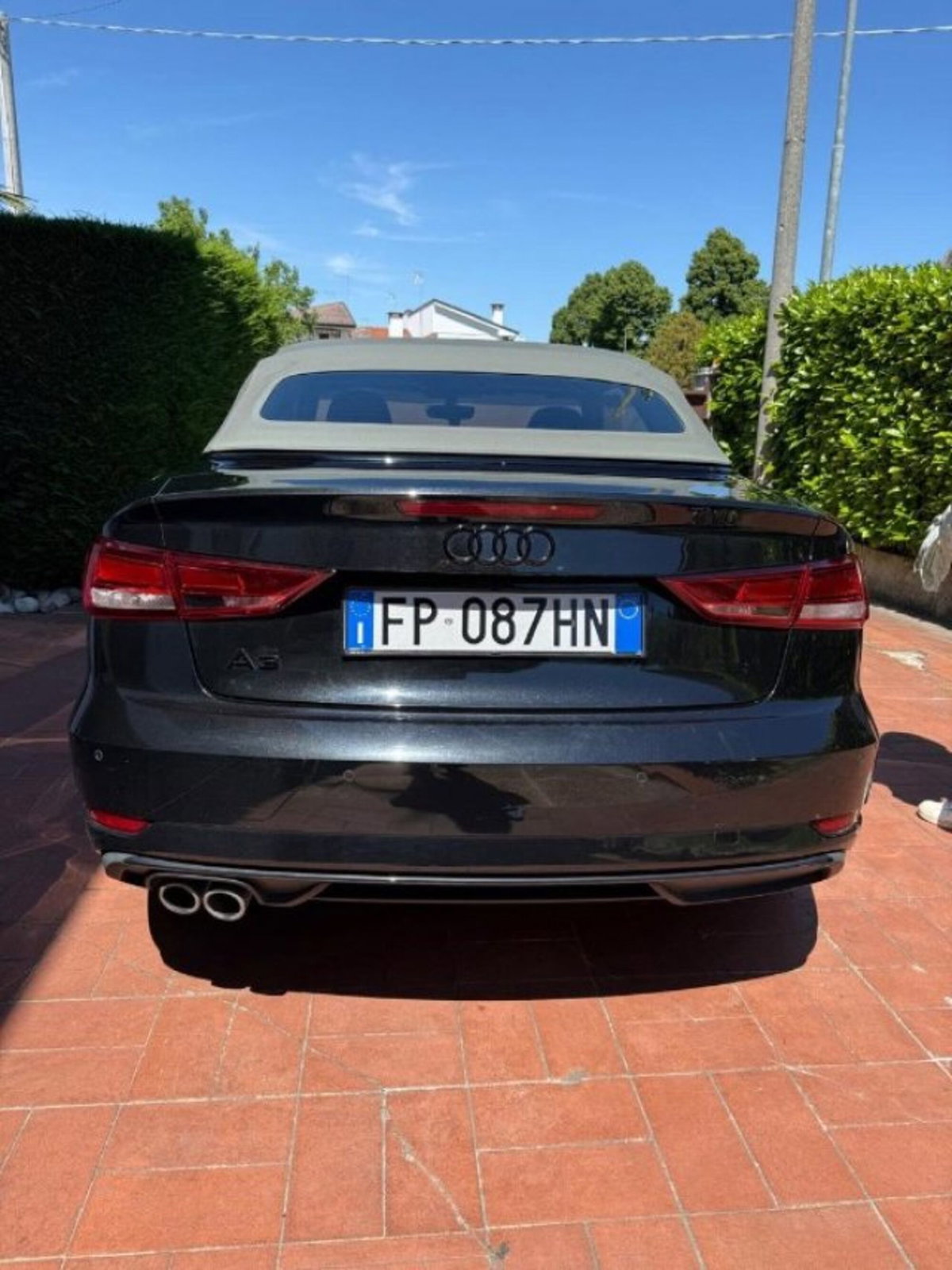 Audi A3 Cabrio 2.0 TDI S tronic Sport (5)