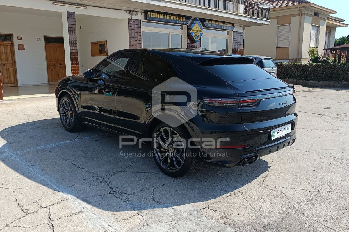 Porsche Cayenne Coupé 3.0 V6 (7)
