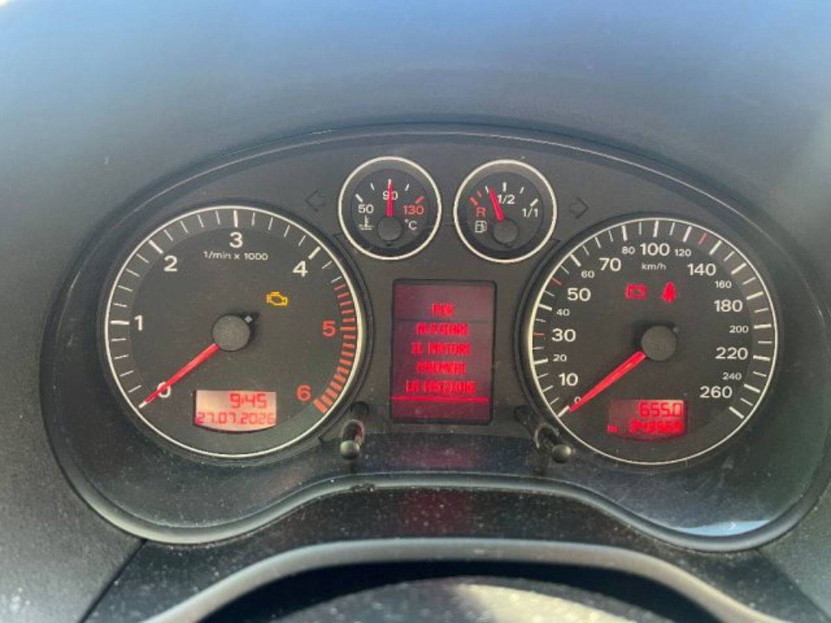Audi A3 2.0 TDI 170 CV F.AP. quattro Ambition (11)