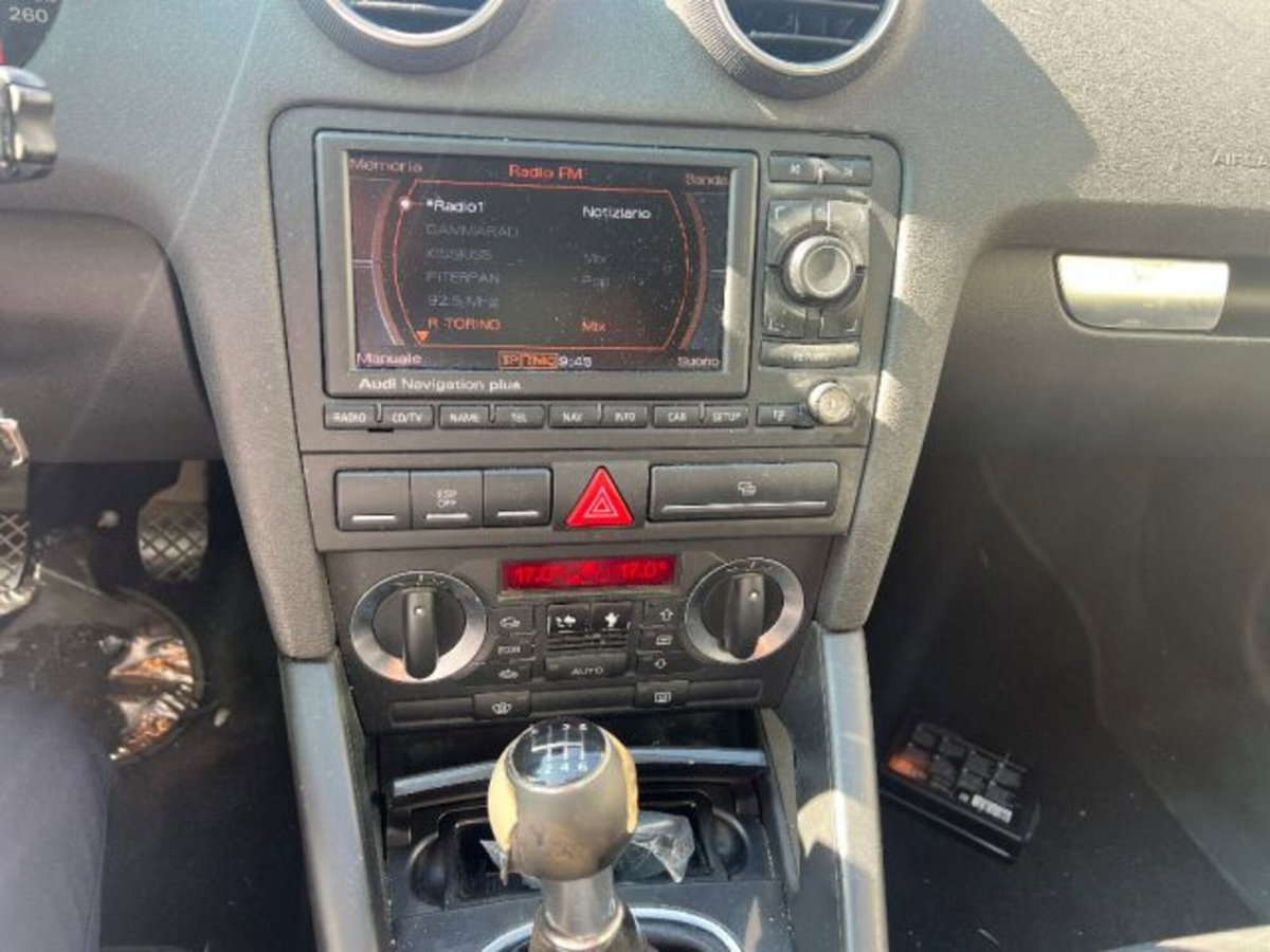 Audi A3 2.0 TDI 170 CV F.AP. quattro Ambition (12)