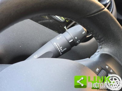 Peugeot 208 VTi 82 CV 5 porte Allure (18)