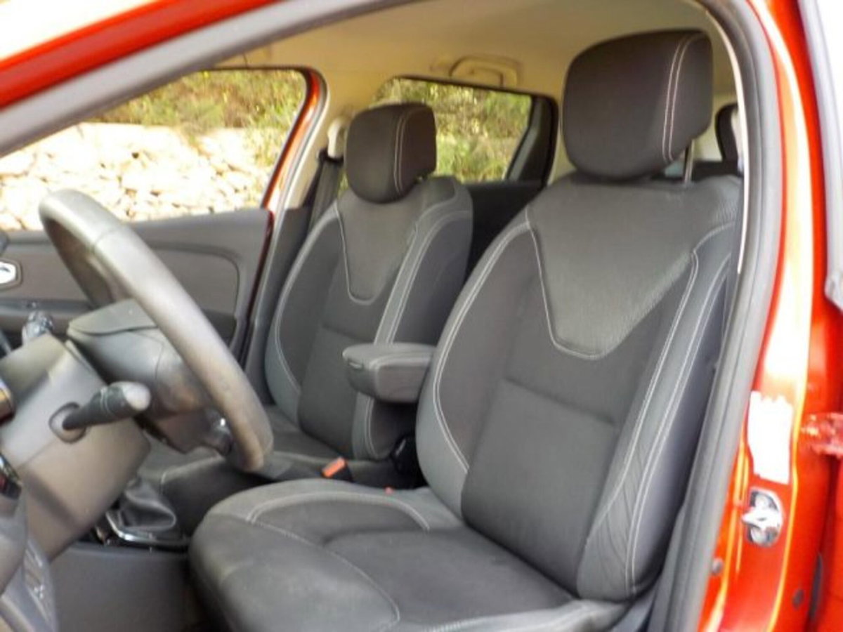 Renault Clio Sporter dCi 8V 90CV EDC Start&Stop Energy Zen (17)