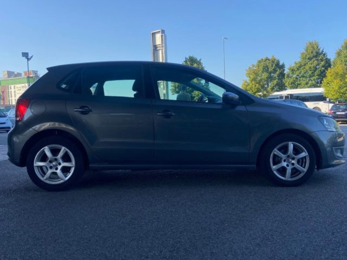 Volkswagen Polo 1.6 TDI DPF 5 porte Comfortline (7)
