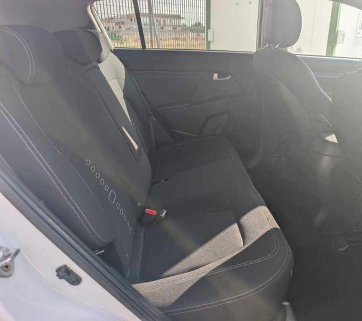 Kia Sportage 1.7 CRDI VGT 2WD Cool (13)