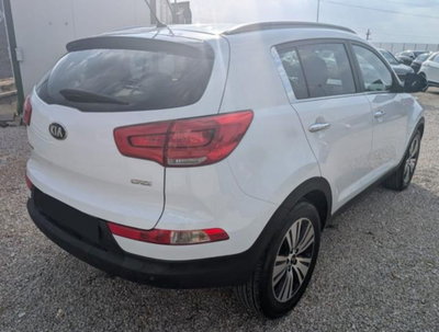 Kia Sportage 1.7 CRDI VGT 2WD Cool (4)