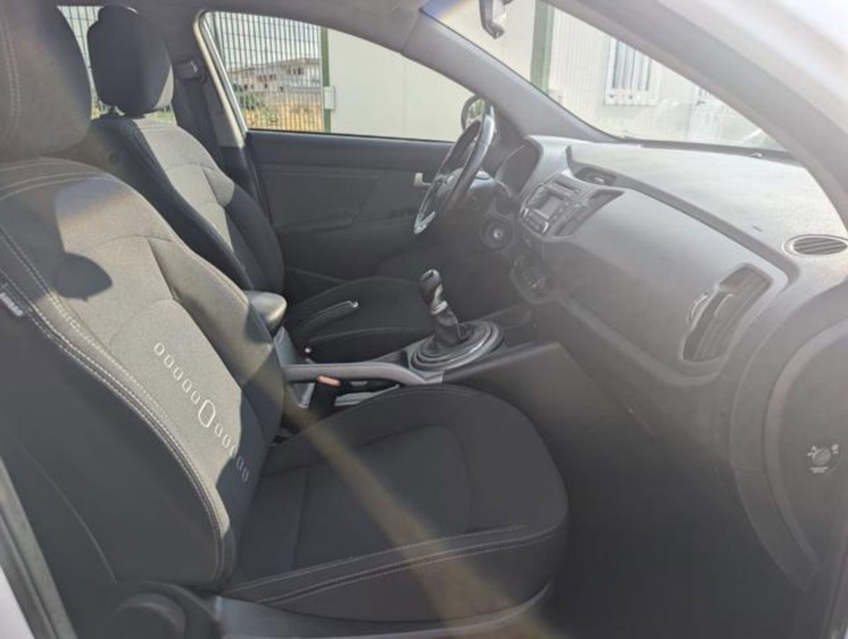 Kia Sportage 1.7 CRDI VGT 2WD Cool (5)