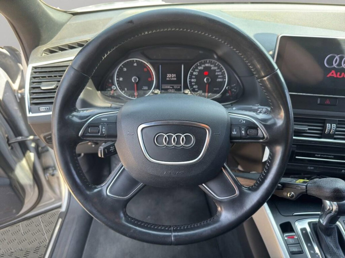 Audi Q5 2.0 TDI 177CV quattro S tronic Advanced Plus (10)