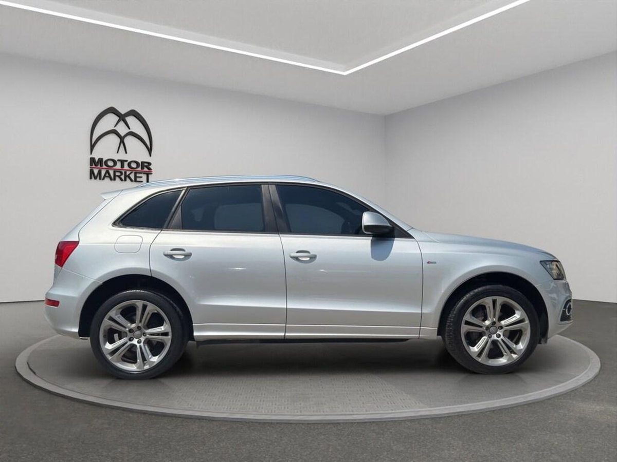 Audi Q5 2.0 TDI 177CV quattro S tronic Advanced Plus (4)
