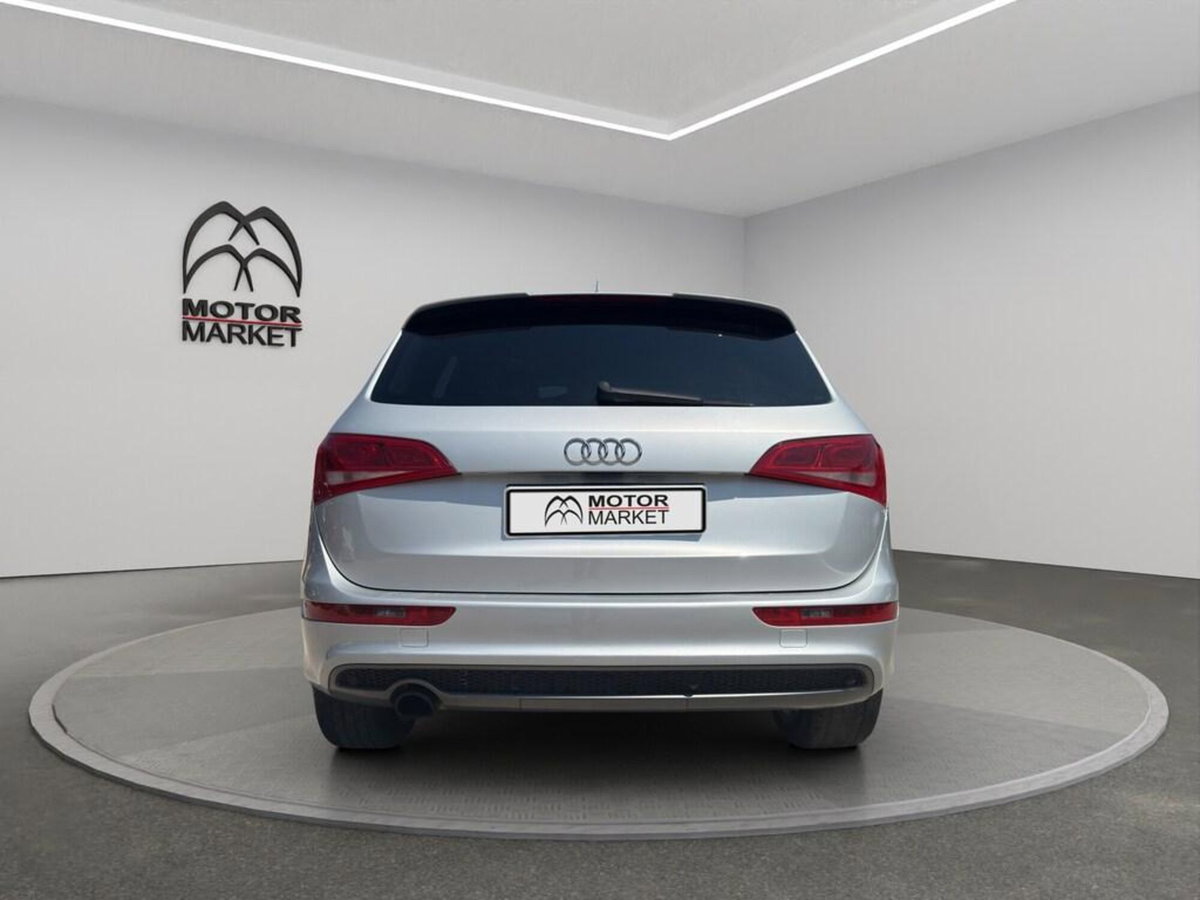 Audi Q5 2.0 TDI 177CV quattro S tronic Advanced Plus (6)
