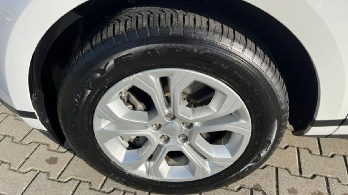 Land Rover Range Rover Evoque 2.0D I4 150CV AWD Business Edition (8)