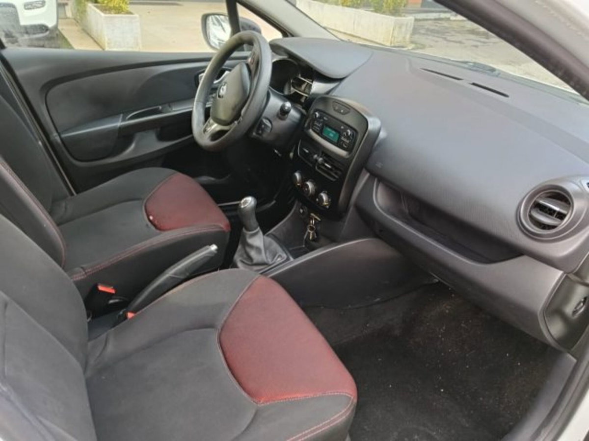 Renault Clio 1.5 dCi 8V 75CV Start&Stop 5 porte Van (4)