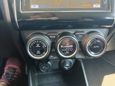 Suzuki Swift 1.2 Hybrid 4WD AllGrip Easy Top (13)