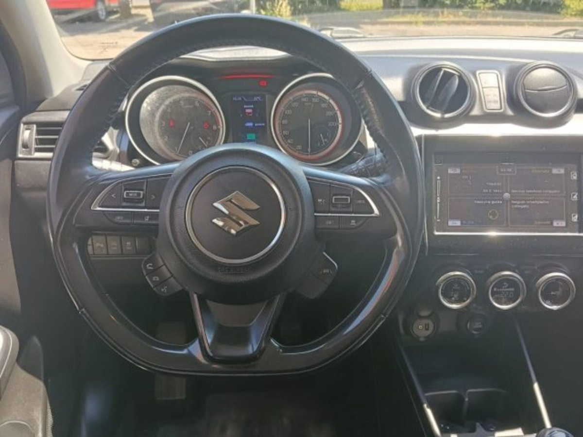 Suzuki Swift 1.2 Hybrid 4WD AllGrip Easy Top (14)
