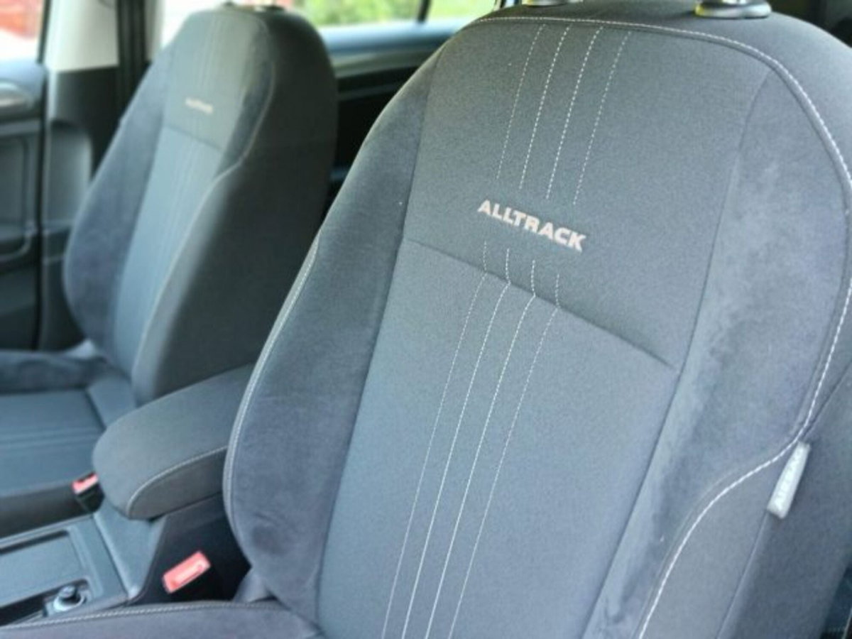 Volkswagen Golf Variant Alltrack 1.6 TDI 4MOTION BMT (18)