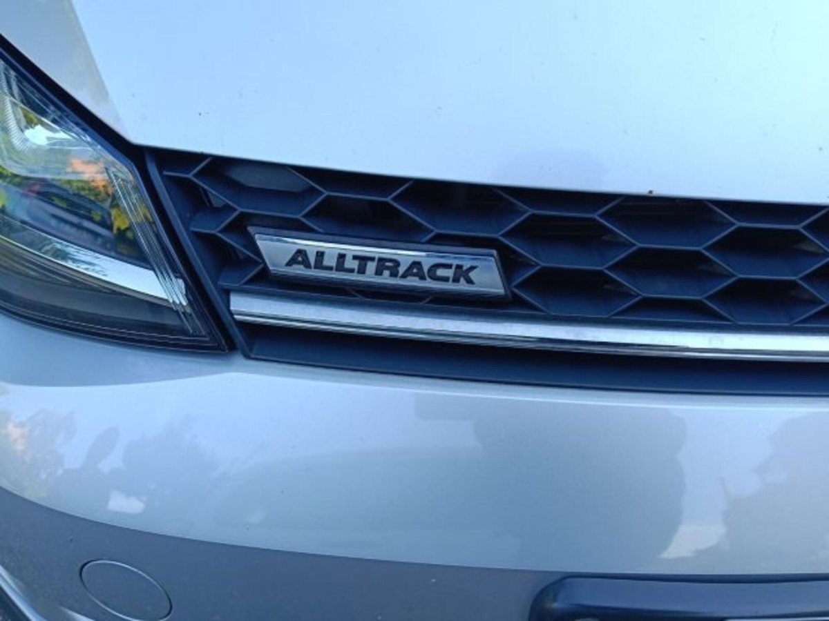 Volkswagen Golf Variant Alltrack 1.6 TDI 4MOTION BMT (4)