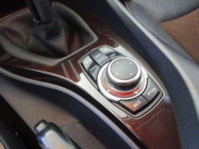 BMW X1 xDrive18d X Line (12)
