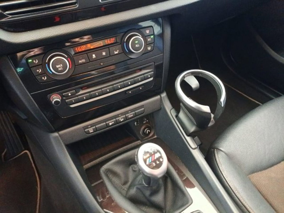 BMW X1 xDrive18d X Line (16)
