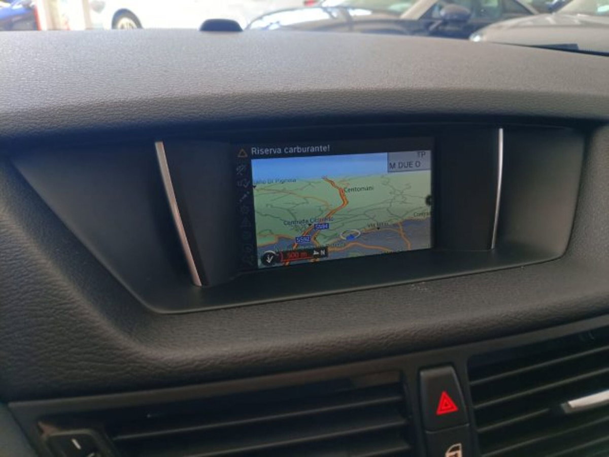 BMW X1 xDrive18d X Line (9)