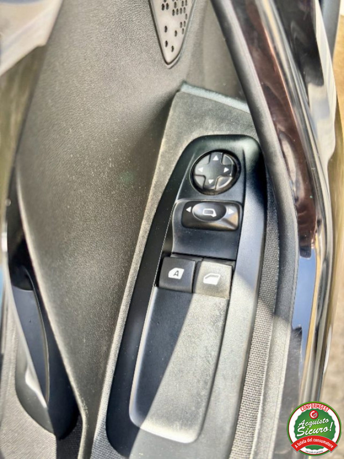 Peugeot 208 BlueHDi 100 Stop&Start 5 porte Allure (13)