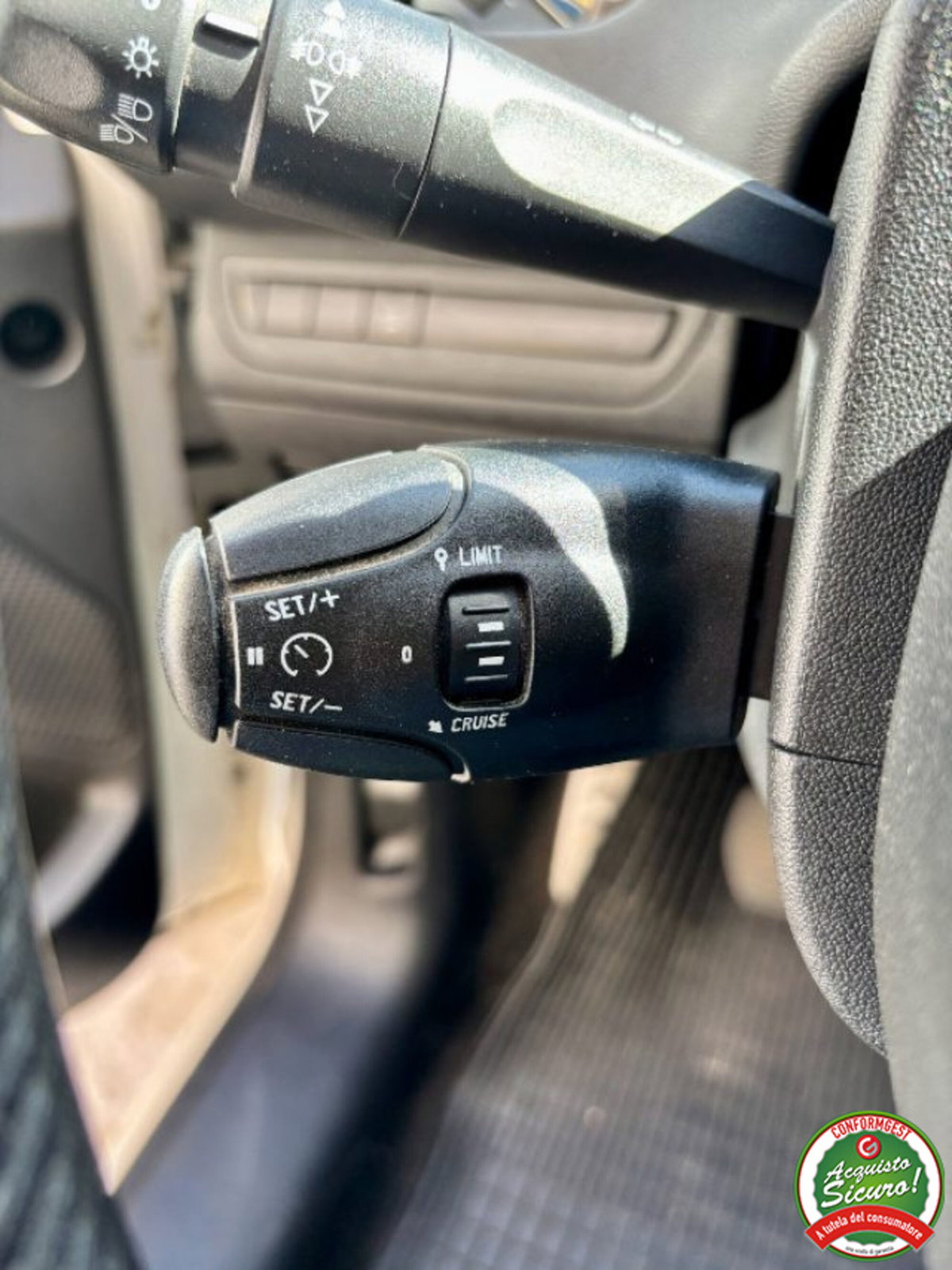 Peugeot 208 BlueHDi 100 Stop&Start 5 porte Allure (18)
