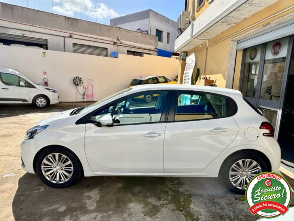Peugeot 208 BlueHDi 100 Stop&Start 5 porte Allure (2)