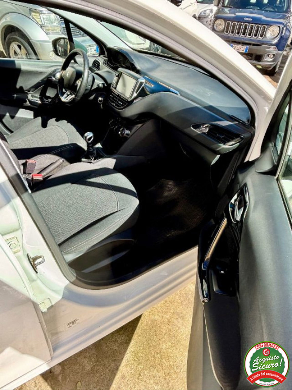 Peugeot 208 BlueHDi 100 Stop&Start 5 porte Allure (9)