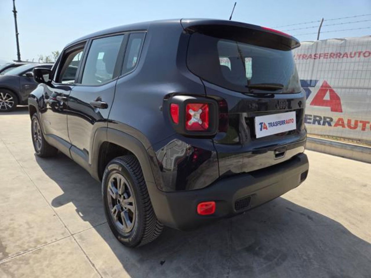 Jeep Renegade 2.0 Mjt 140CV 4WD Active Drive Limited (3)