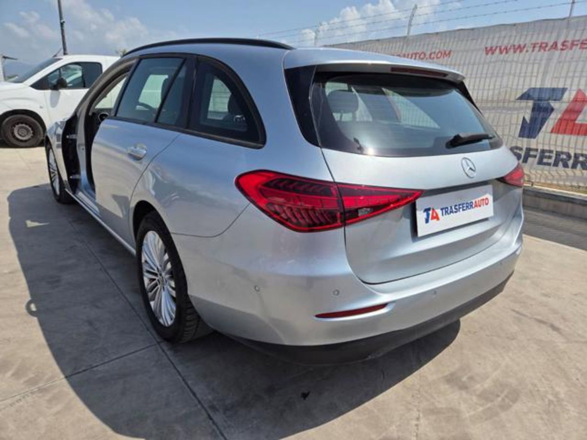Mercedes-Benz Classe C Station Wagon 200 d Mild hybrid Business (3)